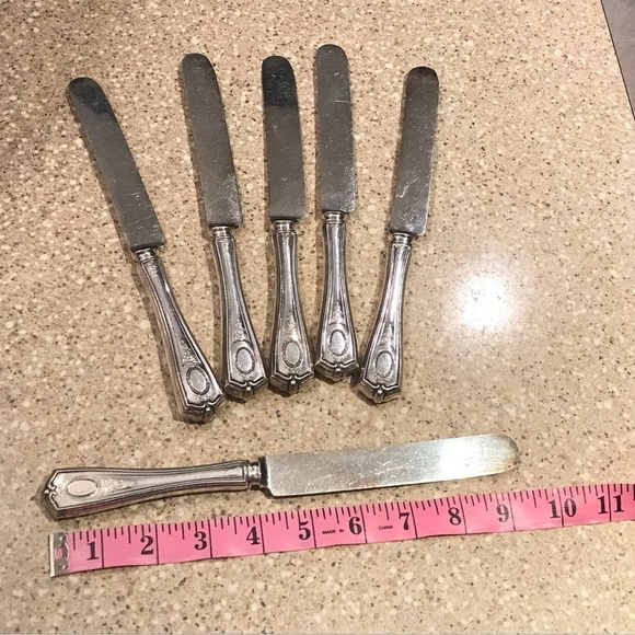 Community Silver Set of Knives - Picture 8 of 8